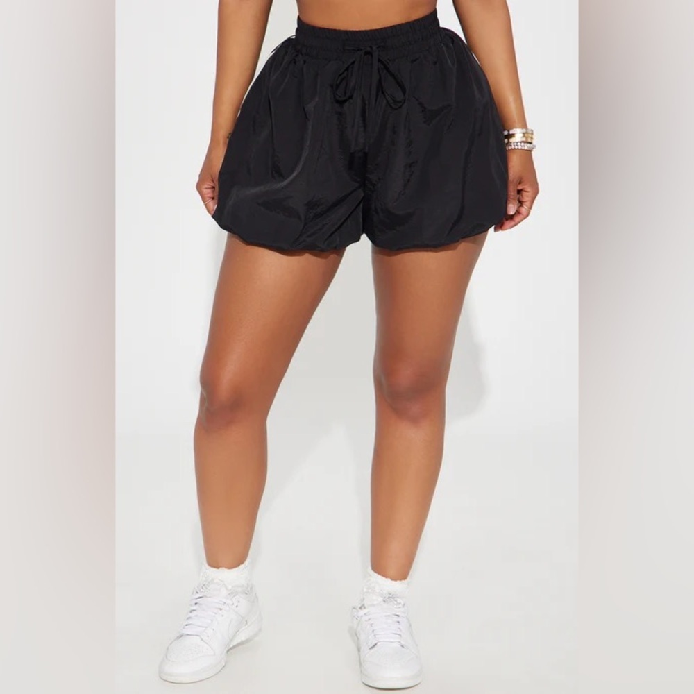 Fashion Nova Bubble Windbreaker Shorts